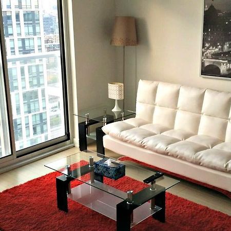 Pelicanstay In Toronto Entertainment District Экстерьер фото