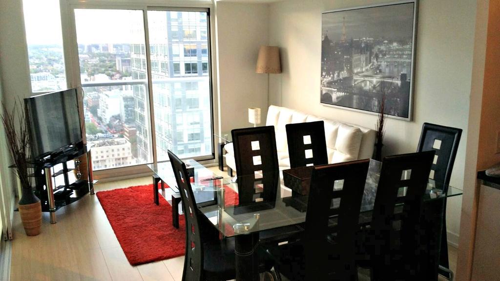 Pelicanstay In Toronto Entertainment District Экстерьер фото